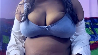 Brother-in-law and sister-in-law fucked hard in a closed room, sexy hot desi Indian XXX video with Hindi audio