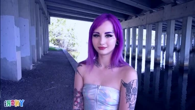 Tattooed punk and luxurious mature lady Kendra Lust