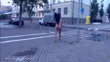 Completely nude in public. Nude on city streets