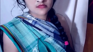 Kitani Mast Hai Ye Waali Desi Cute Gaon Wali