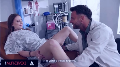 Gorgeous Babe Gets Fucked By Her Gynecologist